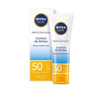 Crème solaire Nivea Sun – Effet matifiant – SPF 50 – Peaux normales à mixtes – 50ml